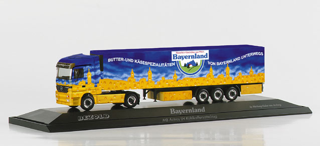 Mercedes-Benz Actros LH refrigerated box semitrailer "Bayernland", PC Herpa 120401
