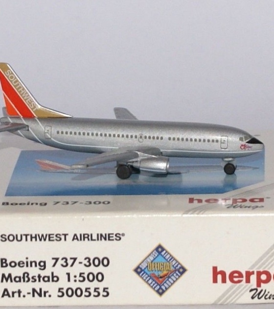 Southwest Airlines Silver One Boeing 737-300 Herpa 500555 1