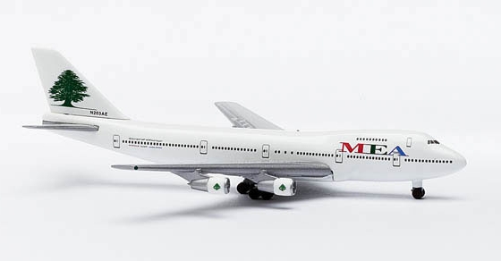 Middle East Airlines (MEA) Boeing 747-200 – Herpa 502627 1