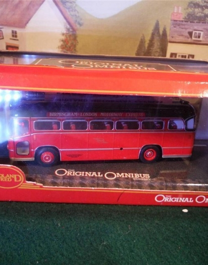 Midland Red BMMO CM5T Motorway Coach - Corgi Classics OOC OM45501
