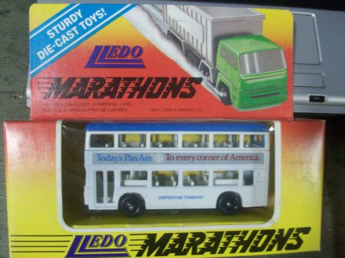 Pan Am Corporation Transport Olympian – Lledo Marathons 1