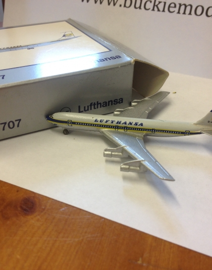 Lufthansa Boeing 707 – Schabak 1.600 scale 
