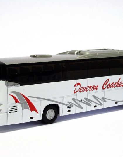 Deveron Coaches VDL Futura 2  1/87 HO scale – Issue No 5 of The Scottish Coach Collection