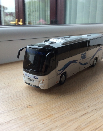 RS Coaches VDL Futura 2  1/87 HO scale – Issue No 10 of The Scottish Coach Collection
