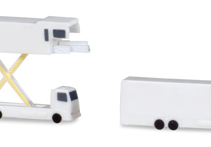 A380 Catering trucks set of 4 – Herpa 532662