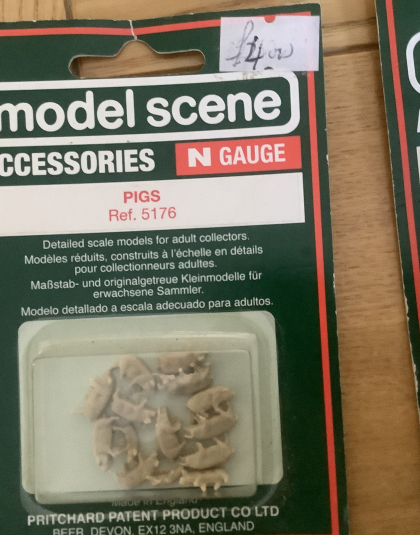 Pigs N Gauge – Model Scene 5176