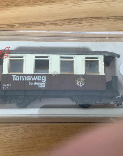 Liliput L754 –  4-wheel coach with observation platforms Tamsweg