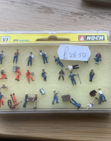 WORKERS – There are builders, dustmen, porters and labourers – these sets of 24 scale model figures from Noch will make sure your model railway layout or model village always looks busy –  Noch 37107  24 Figures N Gauge