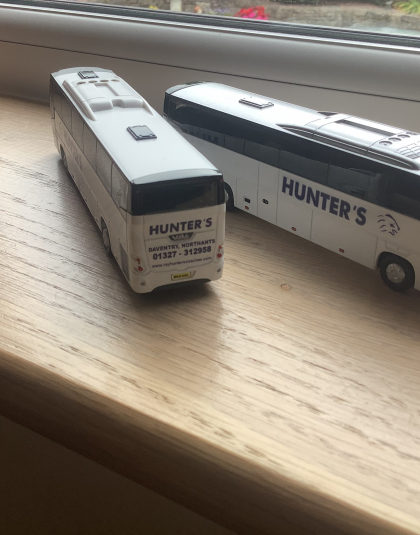 HUNTERS Coaches (Daventry)VDL Futura 1:87 Scale –  Holland Oto model