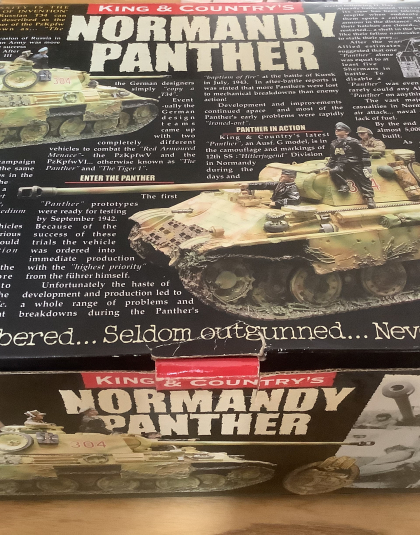 WW2 GERMAN NORMANDY PANTHER TANK – King and Country 1:30 scale