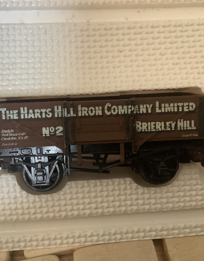 Harts Hill Iron 5 plank wagon – GMR/Airfix 54377-4