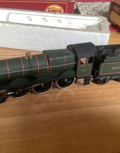 GWR Castle 4-6-2 Caerphilly Castle  – GMR/Airfix 54124-2  Pre owned but in great condition