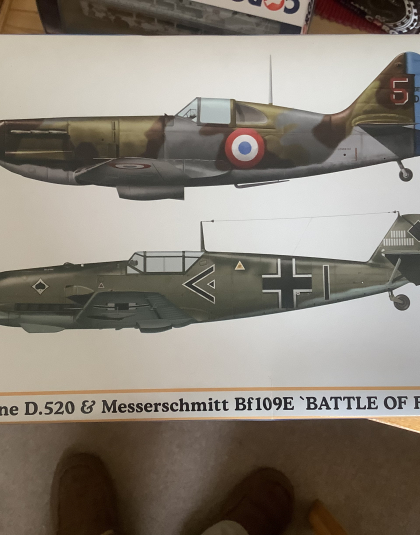 Dewoitine D.520 plus Messerschmitt BF109E ‘Battle of France’ – Hasegawa 02332  1:72nd scale kit Limited Edition