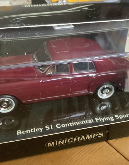 Bentley S1 Continental Flying Spur – Minichamps 1:43 scale 436. 139550