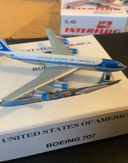 United States Airforce One Boeing 707  – Schabak 905/86 1:600 scale