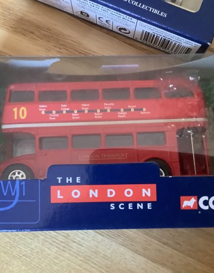 London Transport Routemaster Dest Aldwych – Corgi TY82301