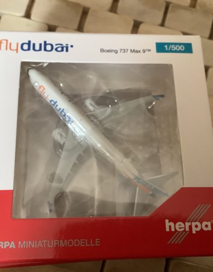 FLY DUBAI A6-FNB BOEING 737 MAX 9 – Herpa 535076