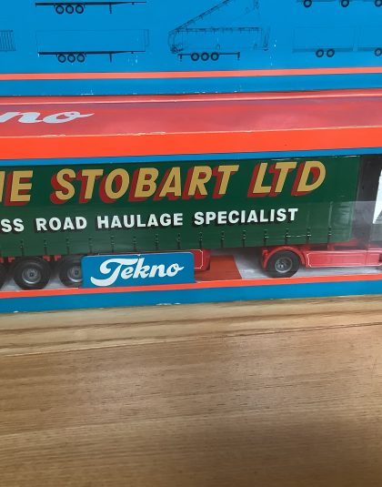 Eddie Stobart Scania Curtain Side  Trailer The British collection No 64 Tekno 1:50 scale