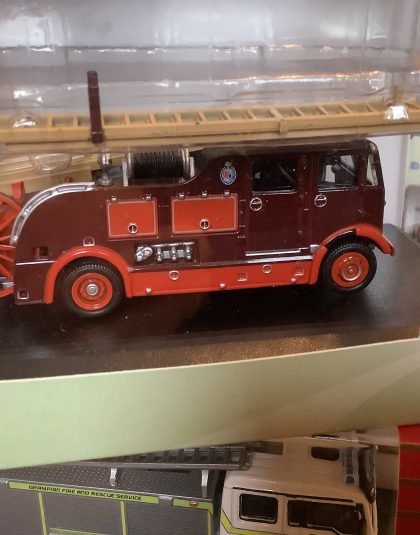 Canterbury Leyland Cub Fire Engine – Oxford Diecast 76lc002