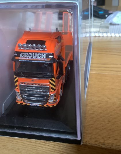 Crouch Recovery Volvo flatbed  – Oxford Diecast 76vol4013