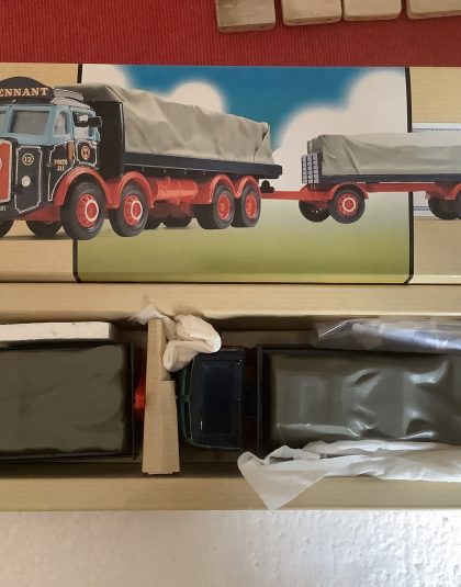 Tennant Atkinson 8 wheeler plus trailer  –   Corgi 97366  1:50 scale