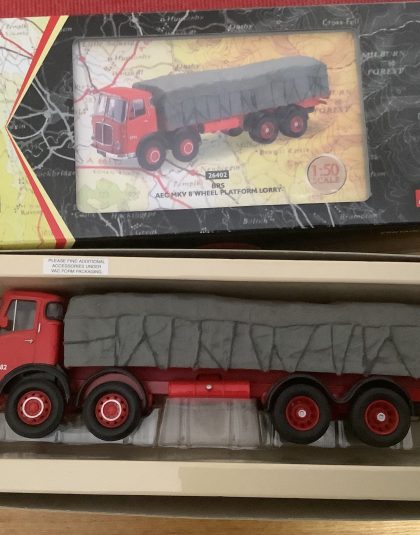 British Road Services AEC MKV 8  Wheeler   –   Corgi 26402. 1:50 scale