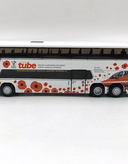 Oxford Tube (Poppy)  Plaxton Panorama   –  1:76 Scale