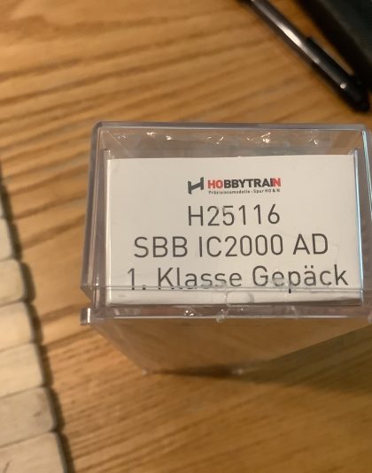 SBB IC2000 AD 1st Class Guards Double Deck coach– Hobbytrain H25116