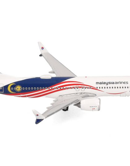 Malaysia Airlines Boeing 737-800 Max 9M-MIA – Herpa 537780