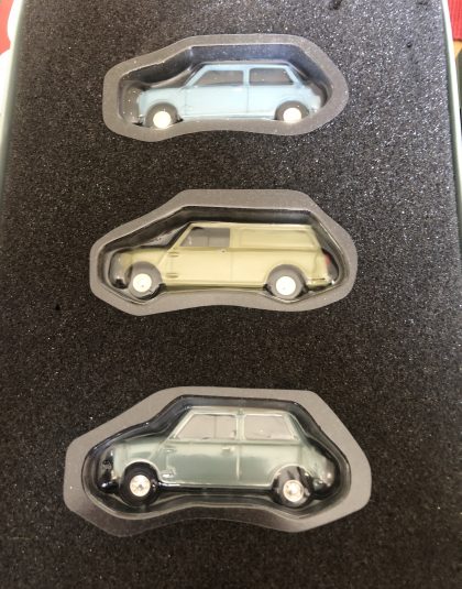 Mini Set 50  years of Mini – Corgi Vanguards 1:43 scale M12003