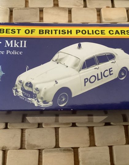 Bedfordshire POLICE Mk11 Jaguar – Atlas Editions 