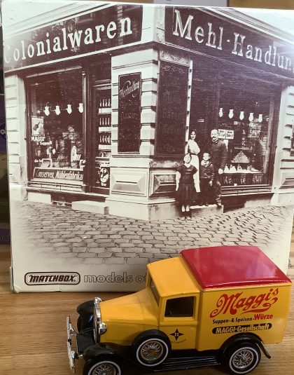 MAGGI  Model A 1930 Ford Van – MATCHBOX Models of Yesteryear Y-22