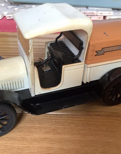 Ford Model A Pick Up MONEY BOX Van – Liberty Classics 1:25 scale