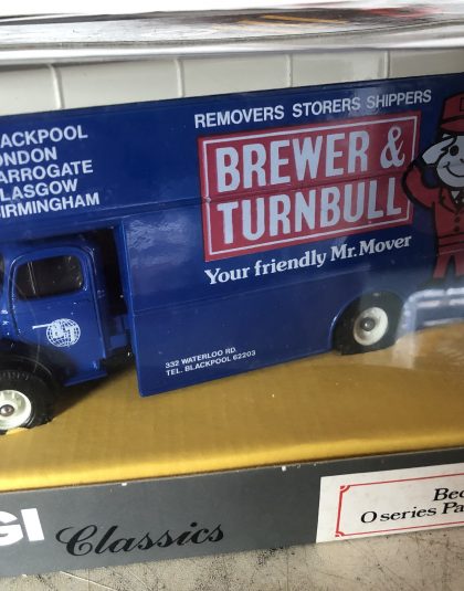 Corgi Classics Bedford O Series Pantechnicon BREWER and TURNBULL