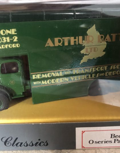 Corgi Classics Bedford O Series Pantechnicon ARTHUR BATTY