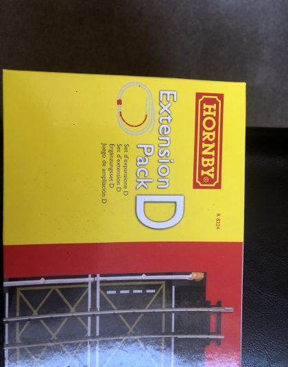 Track Pack Extension Pack D – Hornby OO R8224