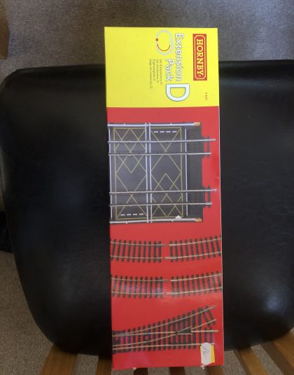 Track Pack Extension Pack D – Hornby OO R8224