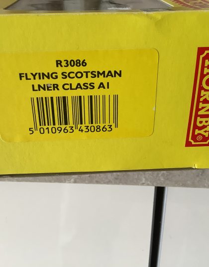Hornby OO British Railways LNER (FLYING SCOTSMAN) 4-6-2  – Hornby R3086 DCC Ready