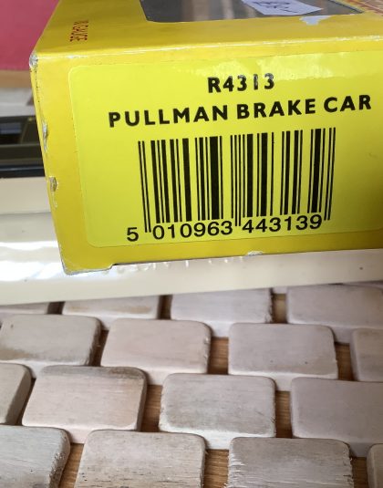 PULLMAN Brad Car No 65 – Hornby OO R4313