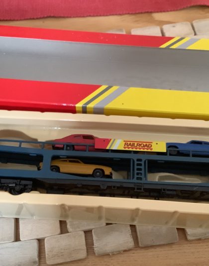 CAR TRANSPORTER with 4 cars – Hornby OO R6423