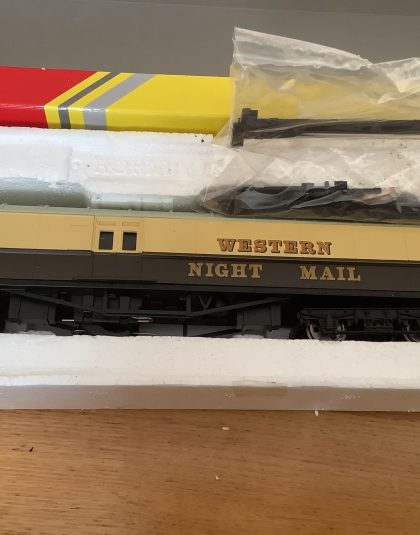 GWR Night Mail Coach 993 – Hornby OO R4645