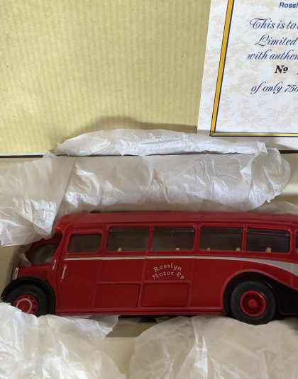 Roselyn Motor Co AEC Regal Coach – Corgi 1.50th Scale 97191