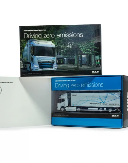 DAF XD Electric truck with trailer ”Powering your success’ –  Holland Oto 1:87 Scale