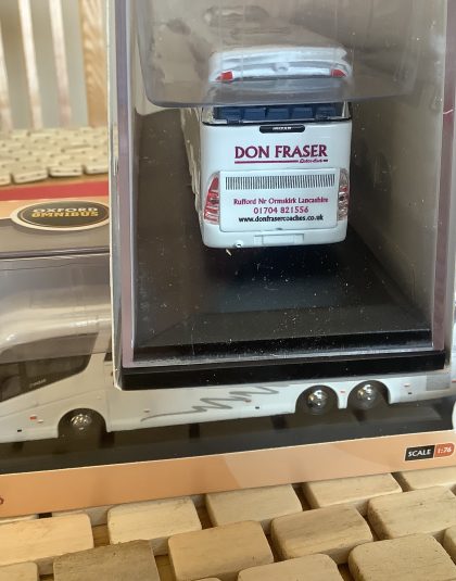 Don Fraser IRIZAR PB -Oxford Diecast 