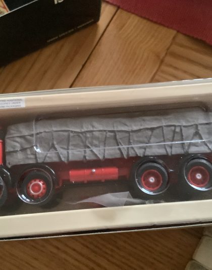 British Road Services AEC MK. 8 wheel platform lorry  – Corg  26402