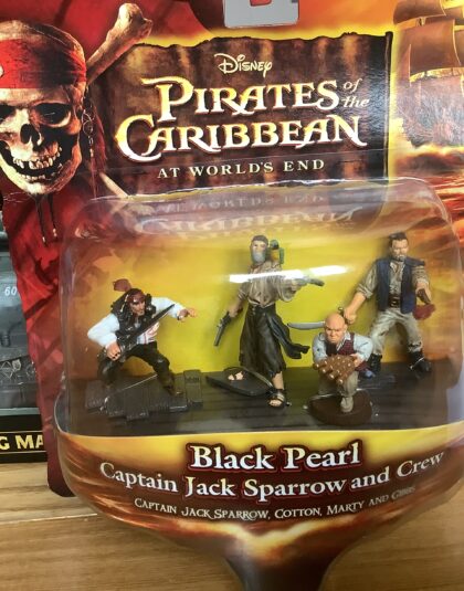 Pirates of the Caribbean set  – Disney Zizzle