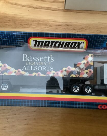 Bassets Allsorts DAF Lorry – MATCHBOX CV24