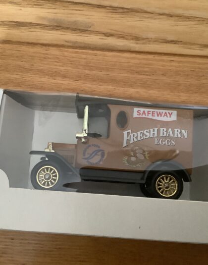 Model T Van Safeway Bakery   – Corgi  