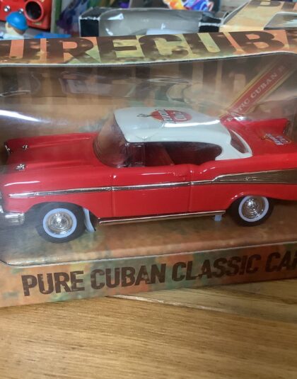 Pure Cuban Classic Car model red cream – Havana Club