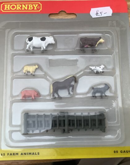 FARM animal set  – Hornby Skaledale OO R565